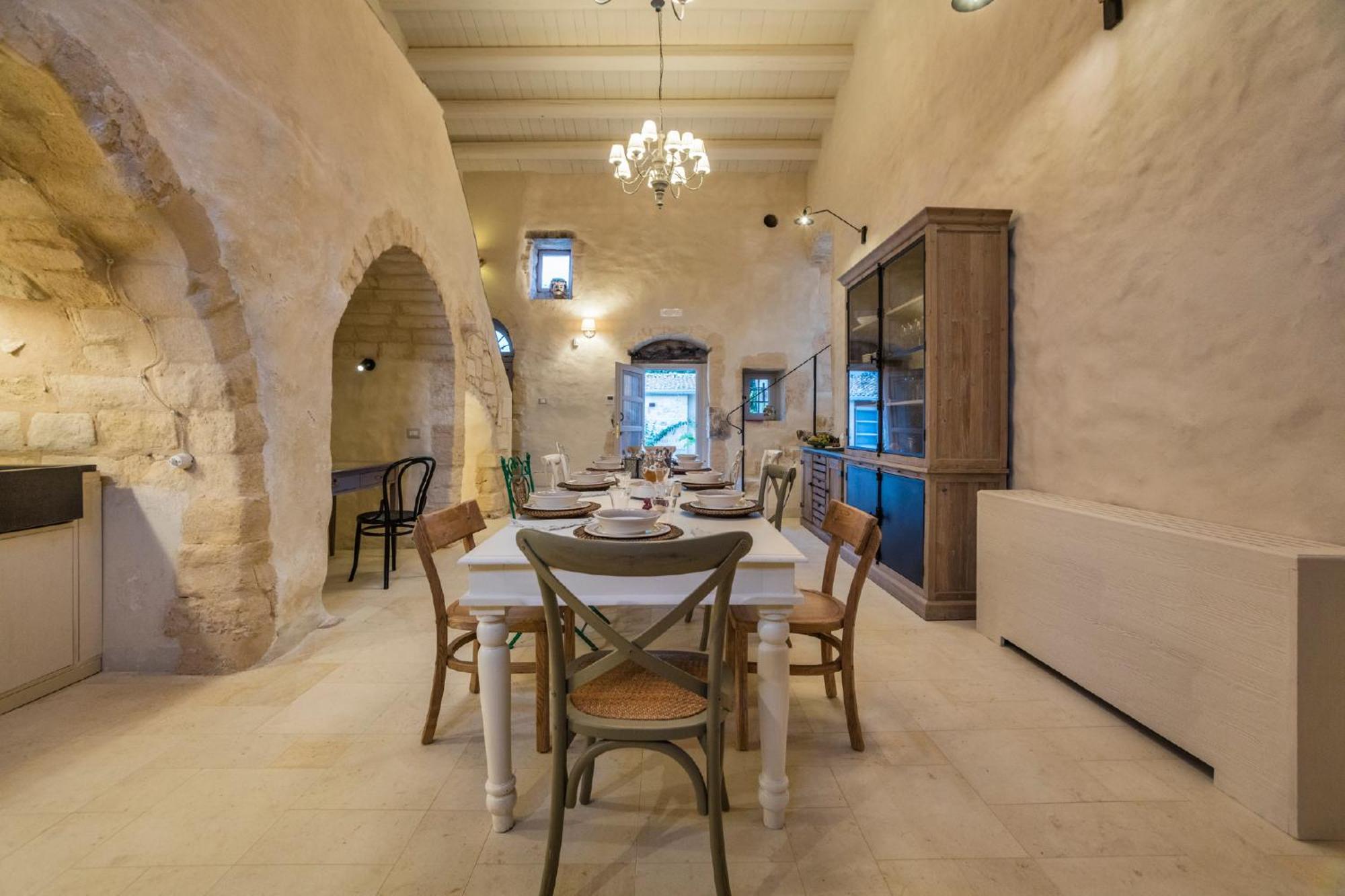 Hostal Terre Di Cavalusi Relais Donnafugata Exterior foto