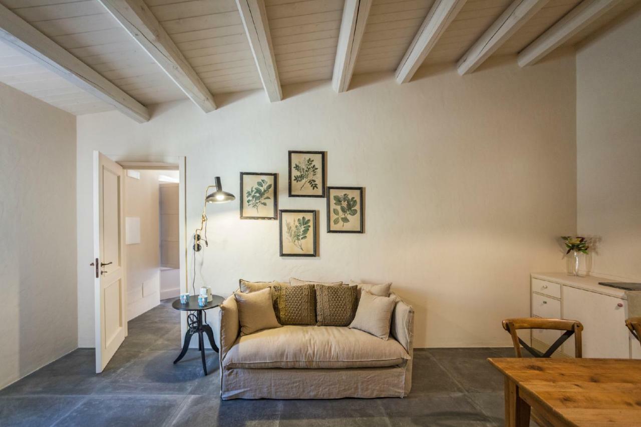 Hostal Terre Di Cavalusi Relais Donnafugata Exterior foto