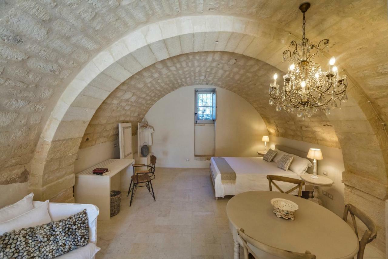 Hostal Terre Di Cavalusi Relais Donnafugata Exterior foto