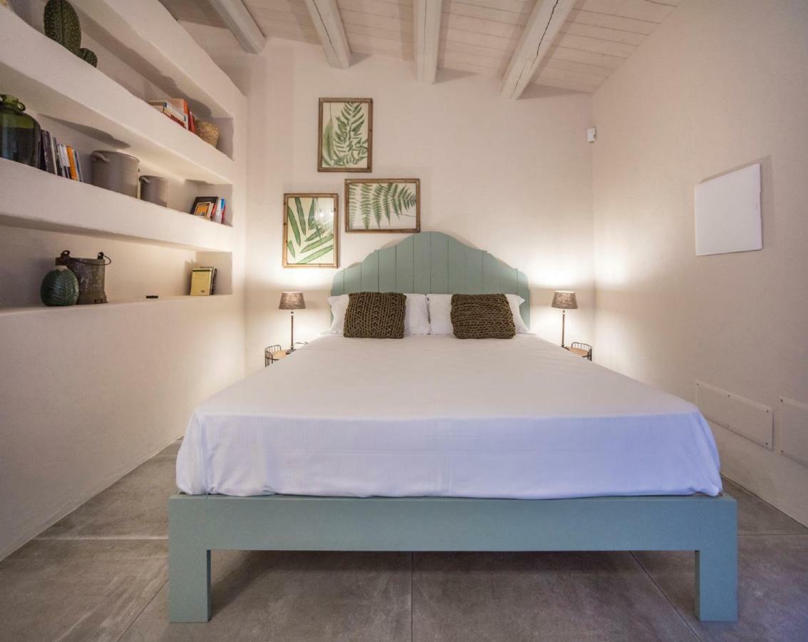 Hostal Terre Di Cavalusi Relais Donnafugata Exterior foto