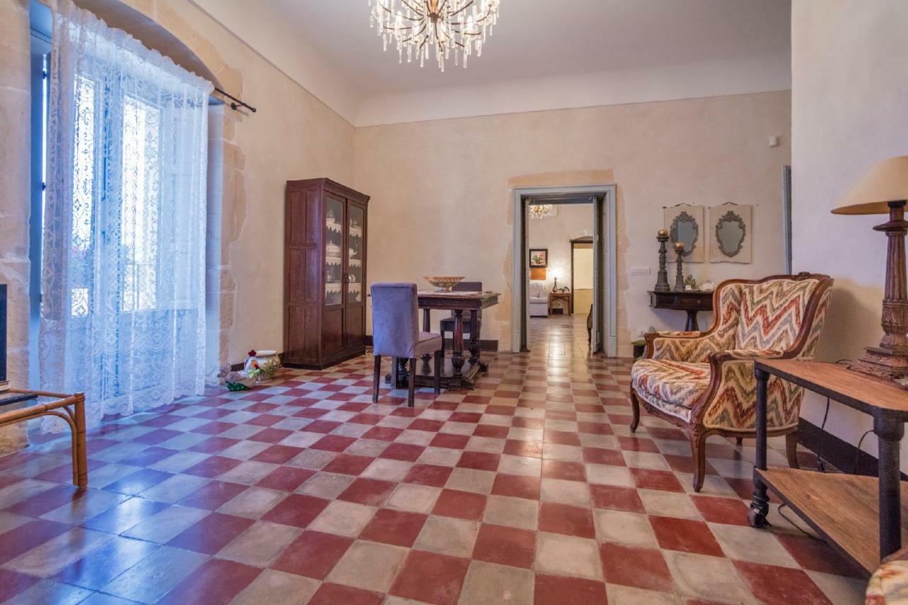Hostal Terre Di Cavalusi Relais Donnafugata Exterior foto