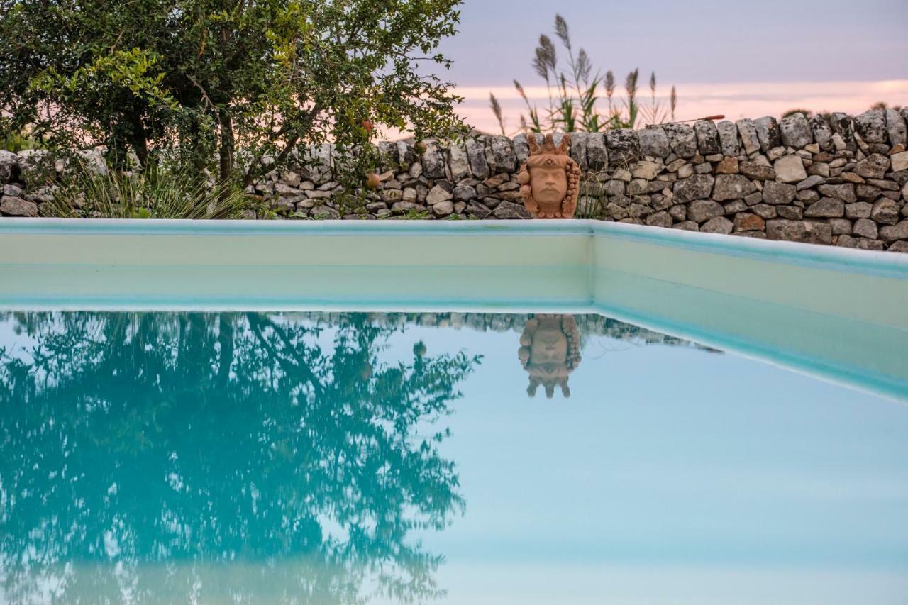 Hostal Terre Di Cavalusi Relais Donnafugata Exterior foto